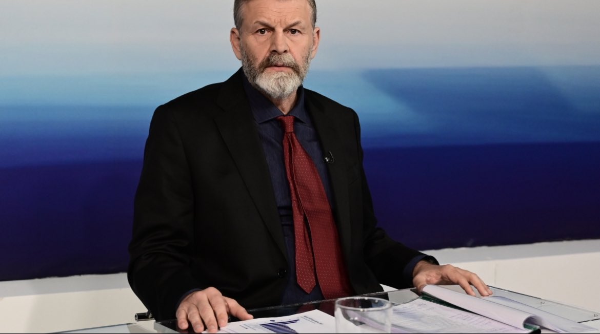 To_Evian's tweet photo. 🚨Έκτακτο🚨
Σημαντική πτώση παρουσίασαν οι μετοχές της Vestas στο ελληνικό χρηματιστήριο μετά τις αποκαλύψεις του Α. Γκλέτσου στο #ERTDebate https://t.co/tNimJf5sSY