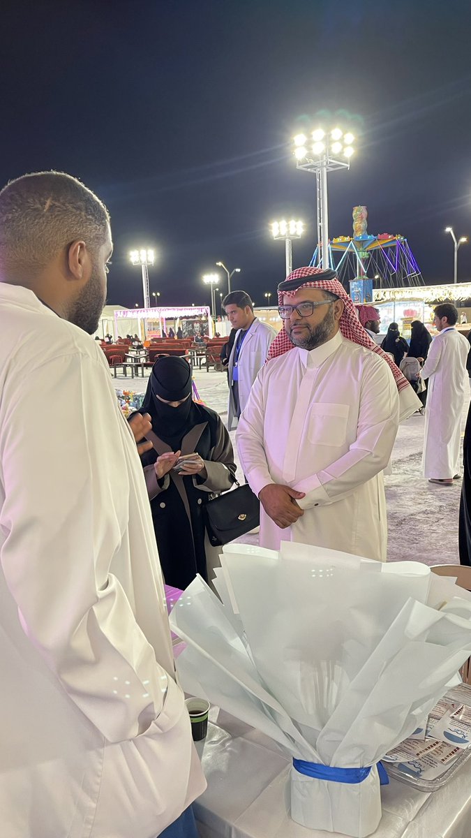 cmc_ub's tweet photo. أقام نادي كلية الطب فعالية توعوية بمناسبة اليوم العالمي للسكري، تضمنت محاضرات وفحوصات مجانية للتعريف بأساليب الوقاية والتعايش مع المرض. وقد شهدت الفعالية ��ضور الدكتور علي دلهام القرني عميد عمادة شؤون الطلاب في جامعة بيشة، وعدد من الإعلاميين والإعلاميات. تم تنظيم الفعالية في مهرجان بيشة، حيث تم التركيز على أهمية الوعي الصحي والفحص المبكر للحد من انتشار السكري.

@Bisha_U| @stubisha| @UBCOM_BISHA