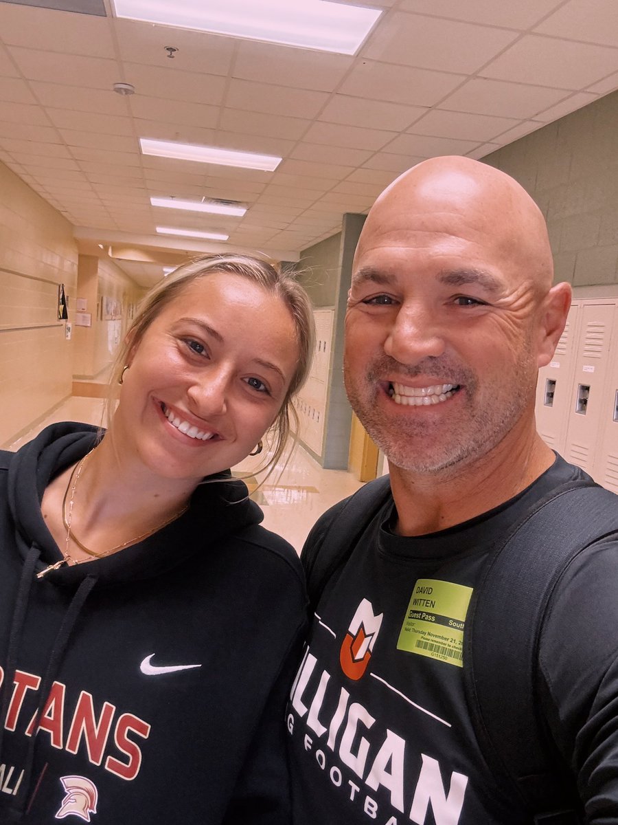 kayakraus_'s tweet photo. Beyond blessed to have received my second offer from @MilliganWFlagFB to continue my flag journey. Thank you coach Witten for taking the time for an in-school visit today. #wewill #buffstrong #flag https://t.co/LG3Ds4wqjC