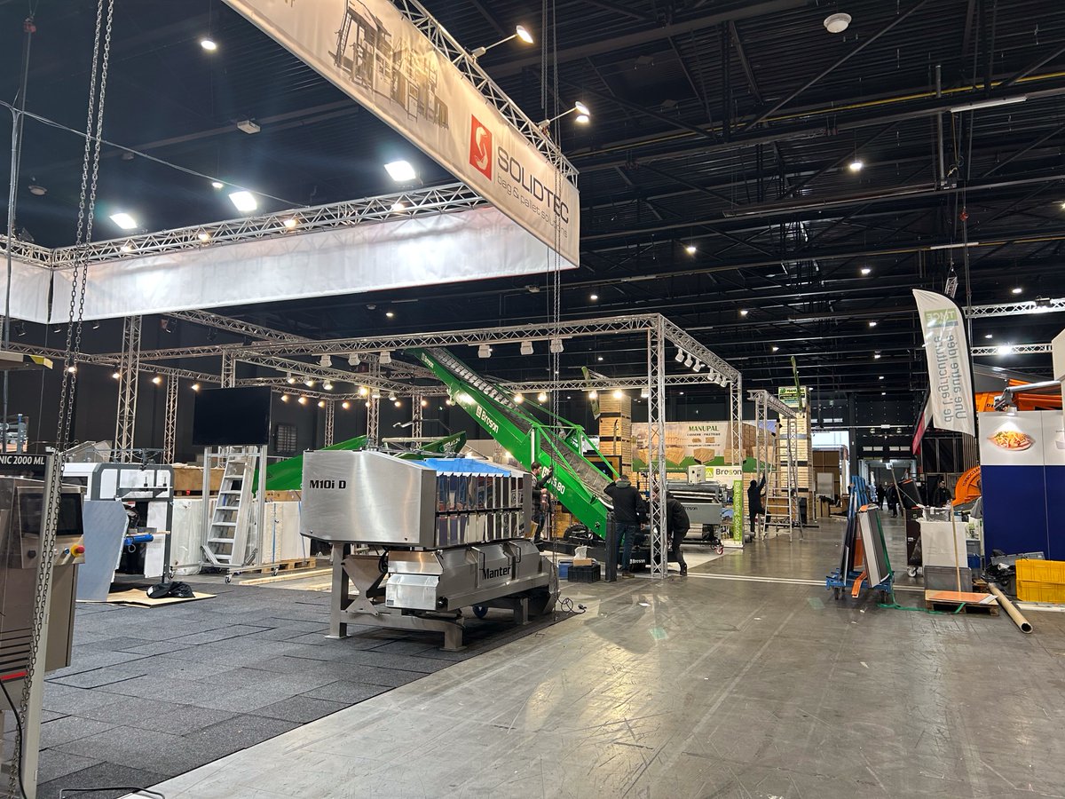 Interpom tweet media