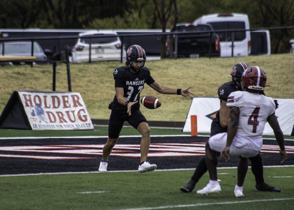 Thank you to everyone who has been supporting and helping me through this process excited to see what God has in store for my future!
<a href="/Coach_MThompson/">Matt Thompson</a> 
<a href="/Hunterh24/">Hunter Holmes</a> 
<a href="/ThePuntFactory/">Aaron Perez</a> 
<a href="/NickGatto/">Nick Gatto</a> 
<a href="/RecruitingBh/">BH Recruiting Assistance</a>