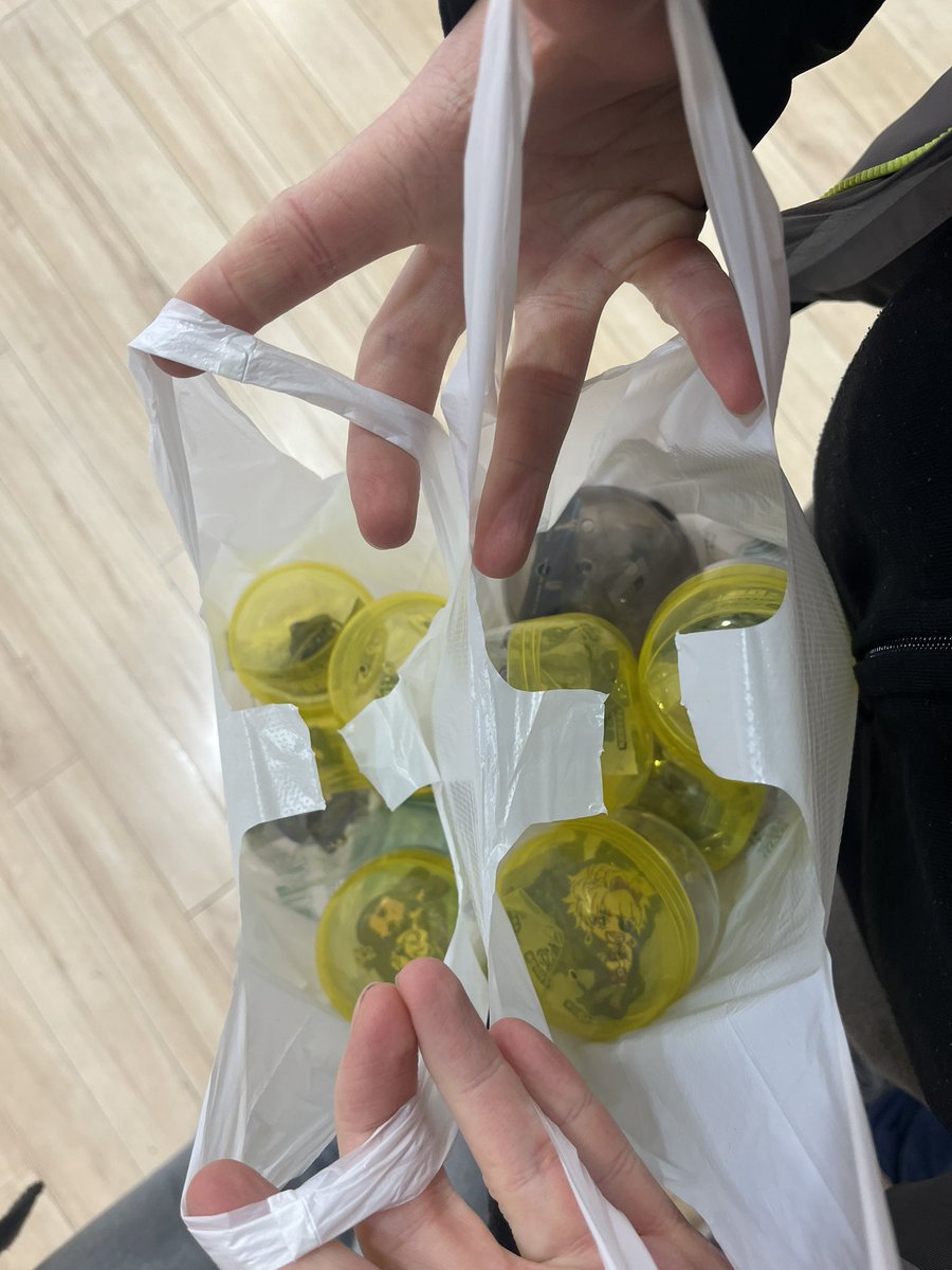 FosWorms's tweet image. So I found Majima gacha in Osaka,,,