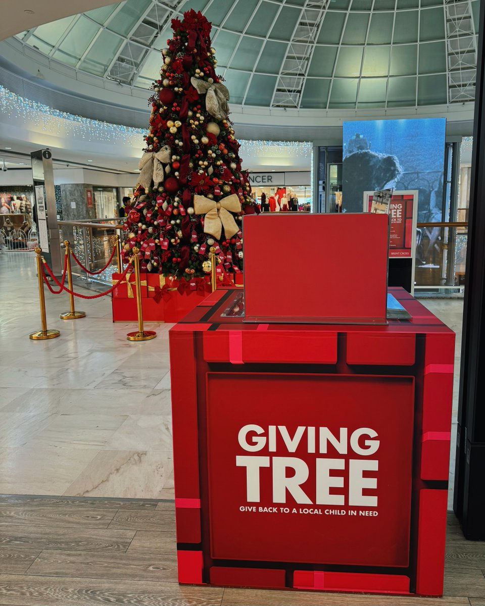 The Giving Tree is back at Brent Cross! 🎄✨ Pick a tag, buy a gift, and drop it off to bring holiday joy to children in need. The tree is here until January 5th!

📍Find it on the Upper Mall near H. Samuel.

#ChristmasDonations #Christmas #ChristmasPresents #BrentCross #Charity