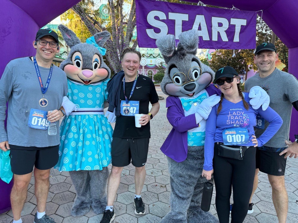 7thSenseDesign's tweet image. They did it!!!

#IAAPA
#IAAPA5K