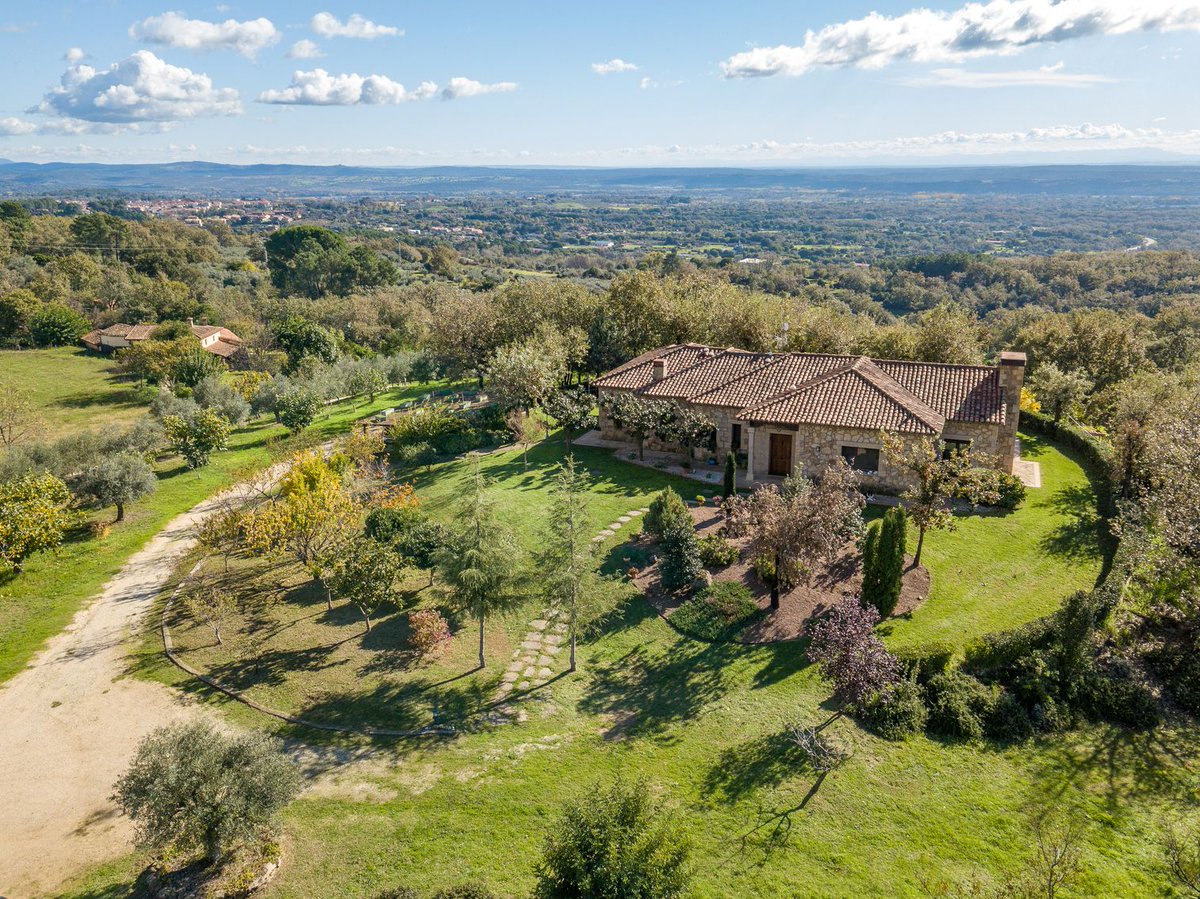 RusticasS's tweet image. CANDELEDA CASA CON VISTAS INFINITAS youtu.be/Y2tm9BgITZQ?si… a través de @YouTube