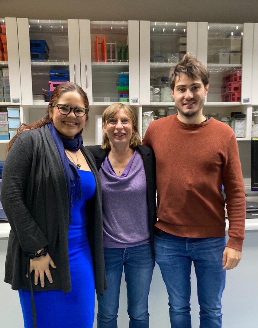 Mari León (@mariascience) on Twitter photo Happy that this month we received our collaborators Dr. Boudin and PhD student Ganachaud from France #UMR1235 🇫🇷 in out lab. Endocrino-Inmunología in the Universidad Andrés Bello, Chile 🇨🇱 thanks to <a href="/ANID_Abierta/">ANID Ciencia Abierta</a>
To start the #ECOS project Chile-France! Happy that this month we received our collaborators Dr. Boudin and PhD student Ganachaud from France #UMR1235 🇫🇷 in out lab. Endocrino-Inmunología in the Universidad Andrés Bello, Chile 🇨🇱 thanks to <a href="/ANID_Abierta/">ANID Ciencia Abierta</a>
To start the #ECOS project Chile-France!