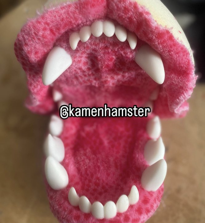 New teeth Set! #furry #furryfandom #fursuit