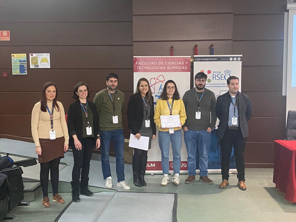 Jóvenes Investigadores Químicos (JIQ-RSEQ) (@jovenesquimicos) on Twitter photo Congratulations to Andrea Dávila <a href="/UAM_Madrid/">UAM Autónoma Madrid</a> and Beatriz Quevedo <a href="/UA_Universidad/">Universidad de Alicante UA</a> for being awarded with a Poster Prize! Congratulations to Andrea Dávila <a href="/UAM_Madrid/">UAM Autónoma Madrid</a> and Beatriz Quevedo <a href="/UA_Universidad/">Universidad de Alicante UA</a> for being awarded with a Poster Prize!