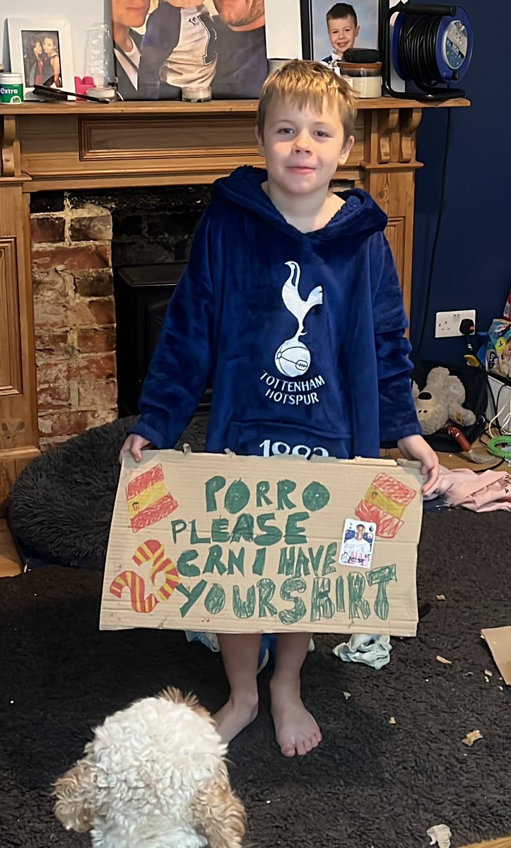 robbothfc's tweet image. The boy don’t go many aways so let hope @Pedroporro29_ sees him Saturday 
Come on Porro your the man his idol  #cityspurs