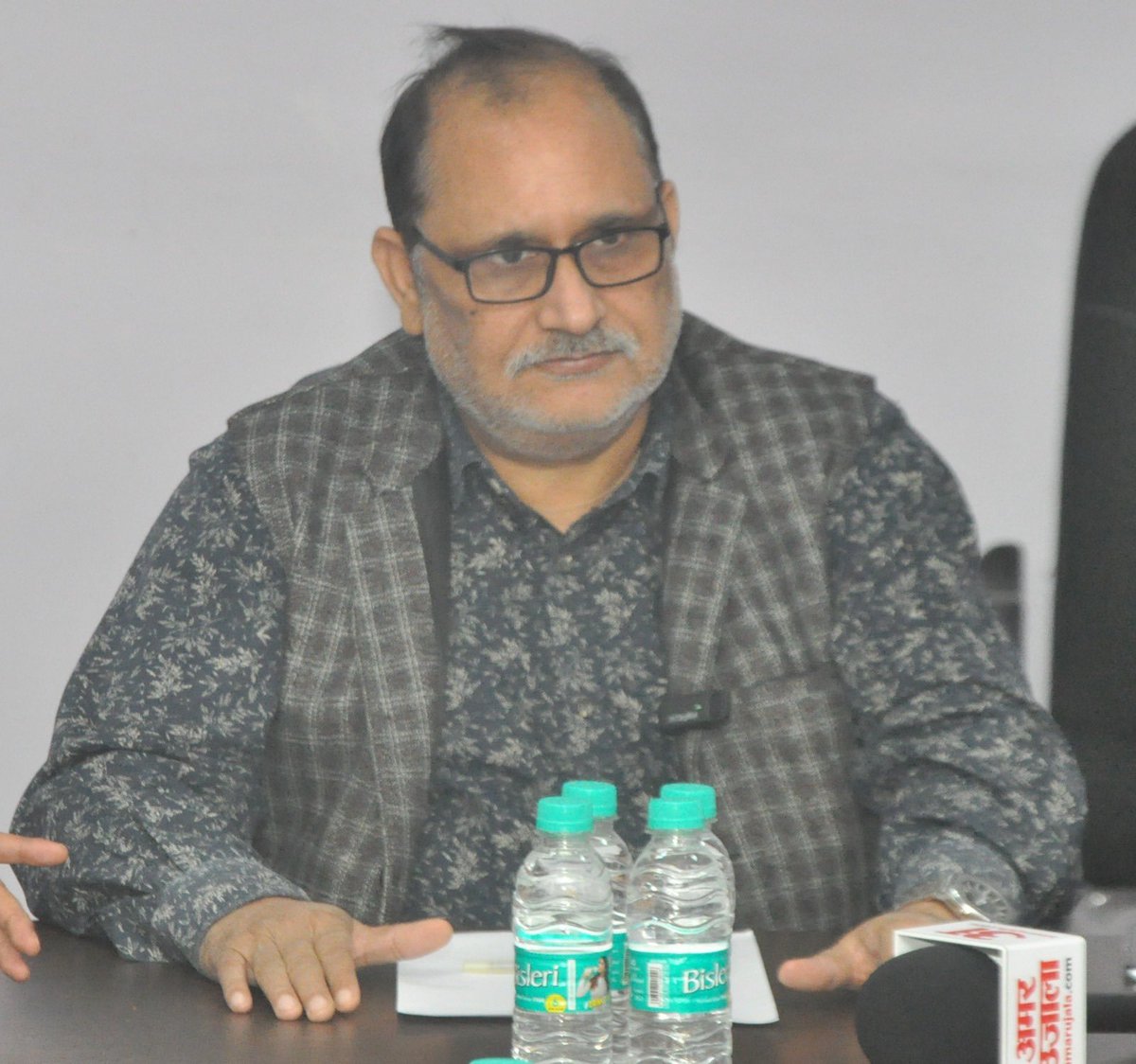 सोचता हूँ कि