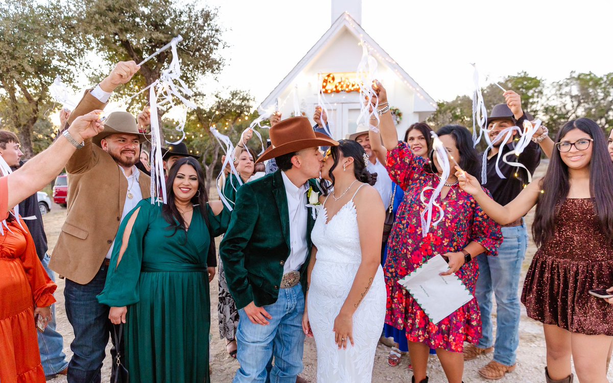 Oh yea.. I’m Mrs. Maltos now 🤍