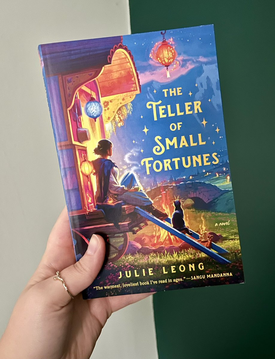 mhouser14's tweet image. If you’ve been emotionally drained &amp;amp; want something good in your life, I recommend reading The Teller of Small Fortunes! 🥠☕️🐈

This cozy fantasy feels like a warm hug. Full review on my tiktok: @mhouser14

#bookrecs #cozyfantasy #fantasybookrecs #reading #bookrecommendations