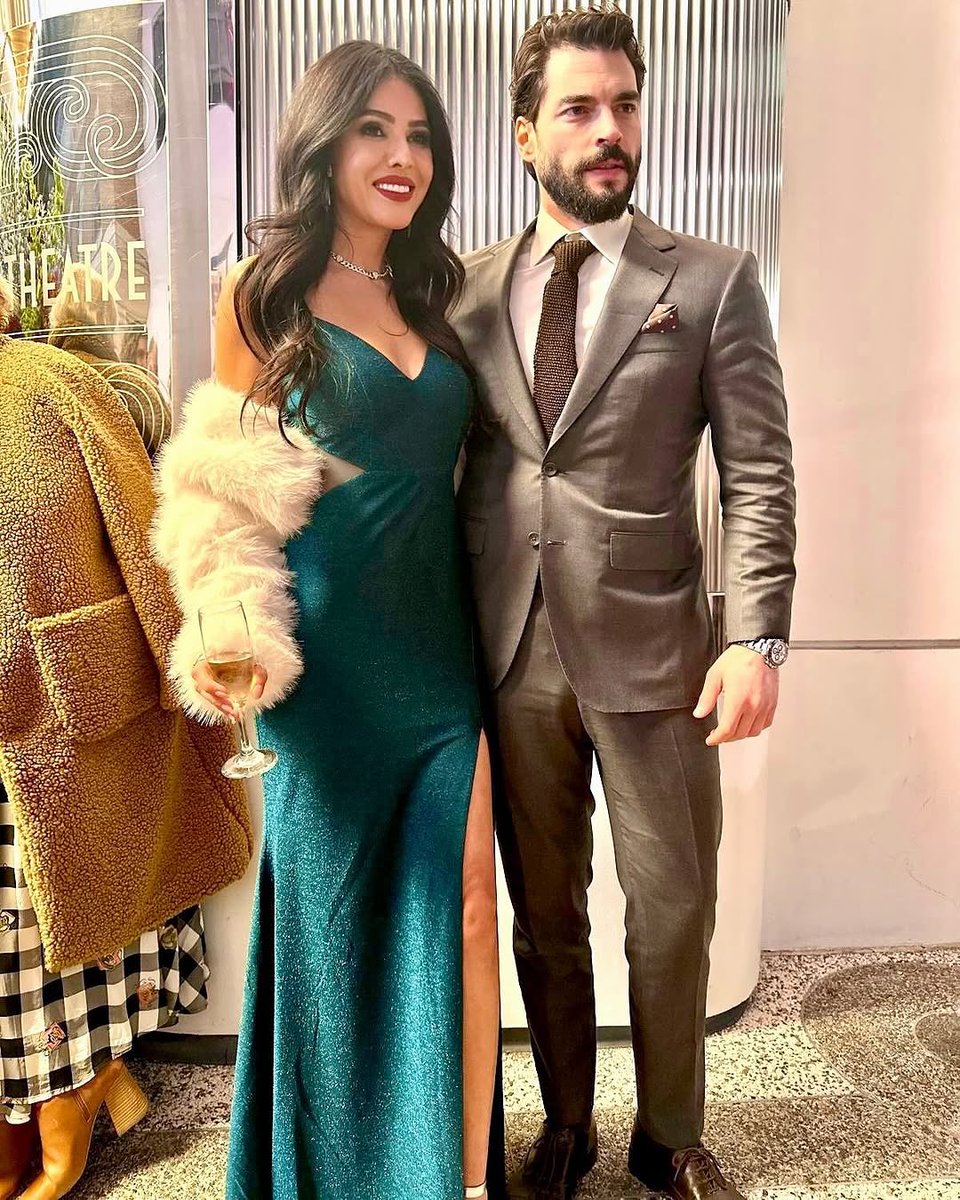 lus2207's tweet photo. Repost from @tugbaercan
•
Magic Red Carpet Ride 💃🏻🎤💫♥️🇹🇷🎬
Celebrating our Turkish Culture and Cinema globally in Hollywood, in the Heart of Los Angeles will always be dear to my heart ✨
#htfd #htdflosangeles #turkishcinema #redcarpet #ladyingreen #AkınAkınözü https://t.co/b9u6VquHXL