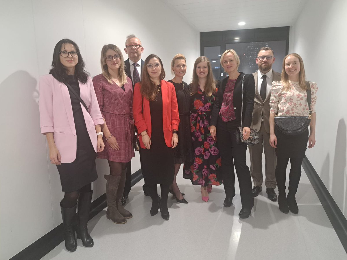 Polskie Towarzystwo Opieki Farmaceutycznej tweet media