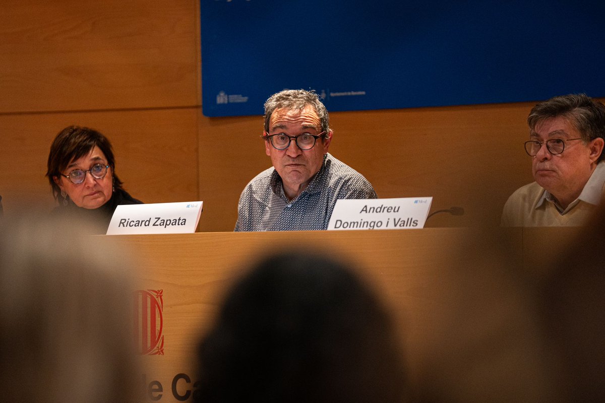 IEMed (@iemed_) on Twitter photo Com integra Catalunya les #migracions en la seva memòria col·lectiva?
En parlem ara a l'IEMed amb Jordi Font (<a href="/catmemoria/">Memorial Democràtic</a>), Imma Boj (<a href="/MuseuImmigracio/">MhiC</a>) i Andreu Domingo (<a href="/CEDemografia/">CED Barcelona</a>) en una nova sessió #AulaMed coorg. amb el <a href="/GritimUpf/">Gritim-upf</a>.
🖥️En directe youtube.com/watch?v=4AsiMa… Com integra Catalunya les #migracions en la seva memòria col·lectiva?
En parlem ara a l'IEMed amb Jordi Font (<a href="/catmemoria/">Memorial Democràtic</a>), Imma Boj (<a href="/MuseuImmigracio/">MhiC</a>) i Andreu Domingo (<a href="/CEDemografia/">CED Barcelona</a>) en una nova sessió #AulaMed coorg. amb el <a href="/GritimUpf/">Gritim-upf</a>.
🖥️En directe youtube.com/watch?v=4AsiMa…