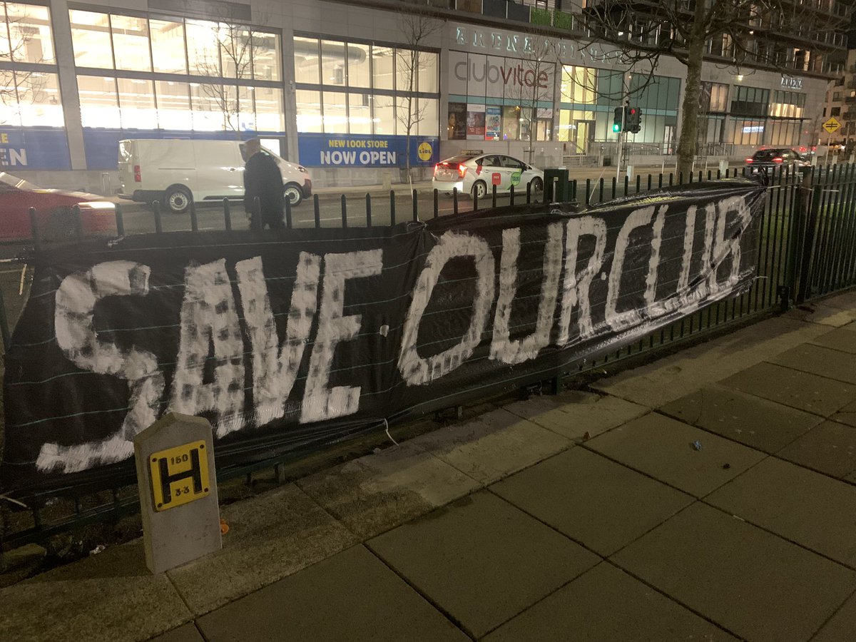 SeanOCSport's tweet photo. Small fan protest outside Tallaght Stadium here ahead of kick-off. 

Some fans in the members club unhappy over what they feel are alleged attempts to dilute their membership stake in the club. Further protest planned for next month's Conference League game at home to Borac. https://t.co/A7yMe5XsiV