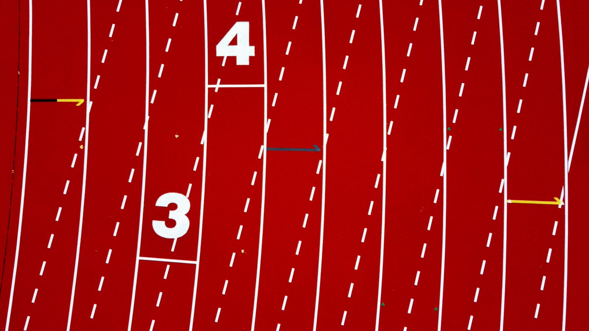 BeynonSports's tweet image. Our BSS 2000 track surface has been trusted at the @UnivOfKansas Rock Chalk Park for 10 years!🤝After its recent resurfacing and new striping, our @BeynonSports team hopes that @kansastfxc and the rest of the Jayhawks enjoy their track more than ever. 🏃💨

We can&apos;t wait for…