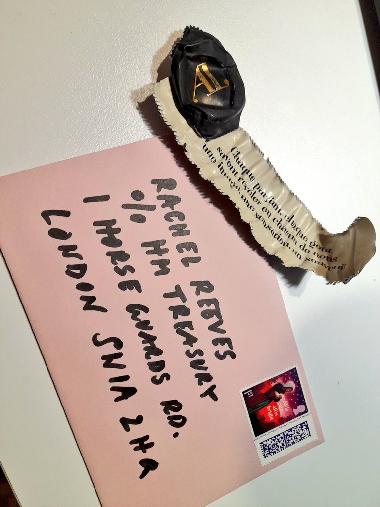 AnneInVino's tweet photo. Done! Thanks for the inspiration and the petition @timatkinmw #capthewinetax https://t.co/HFwabGqRoU
