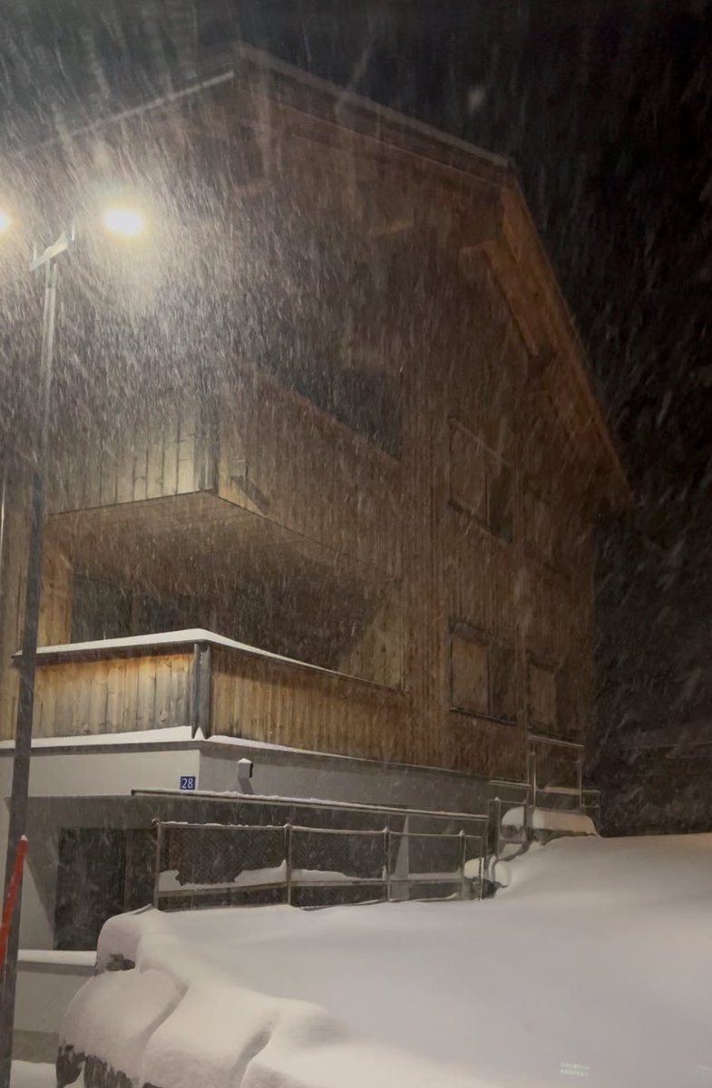 Pradas Resort tweet media