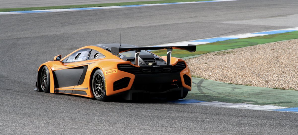KPAXracing's tweet photo. February 2014. @alexfigge and @robert_thorne8 and limited #kpaxracing crew are testing the Mclaren MP4 12-C GT3 at @circuito_estoril  Joined by then factory drivers @alvaro_parente and Rob Bell. 

#motorsports #racing #mclaren #estoril https://t.co/JFXp4VjYbN