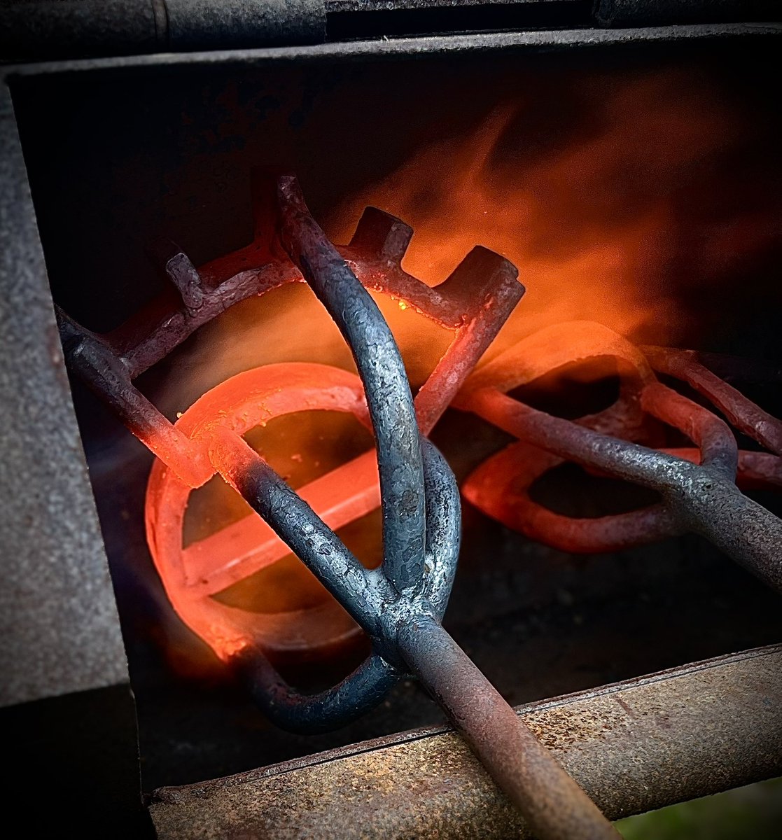 condecorte's tweet image. Unos se los días marcados en Los Bolsicos