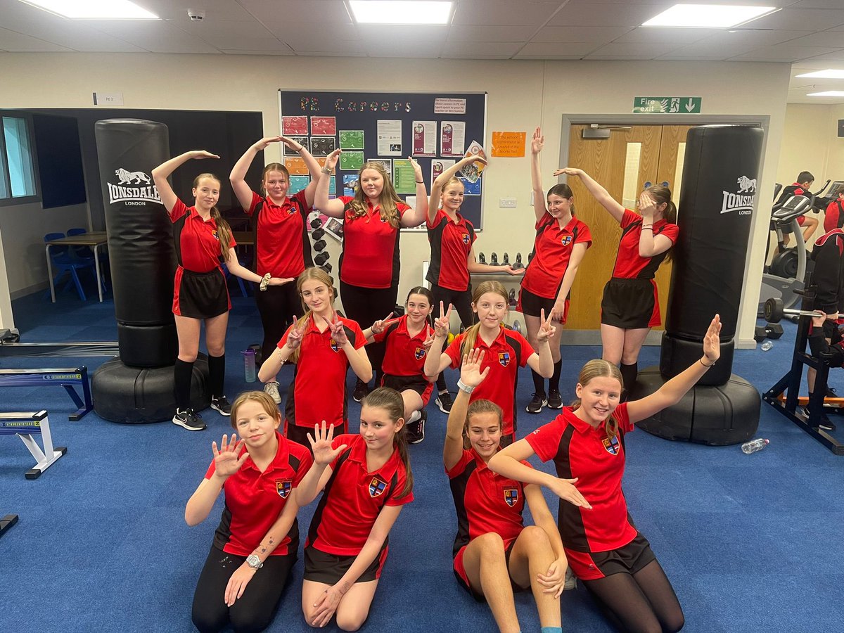 CardinalAllenPE's tweet photo. Couch to 5K crew tonight; not long until our park run girls 👏🏻 those who couldn’t make tonight please bring in your reply slips next week 🏃 we are proud of your commitment to this challenge #motivation #couchto5k #teamPE #ltmck https://t.co/InlVuf5ENl