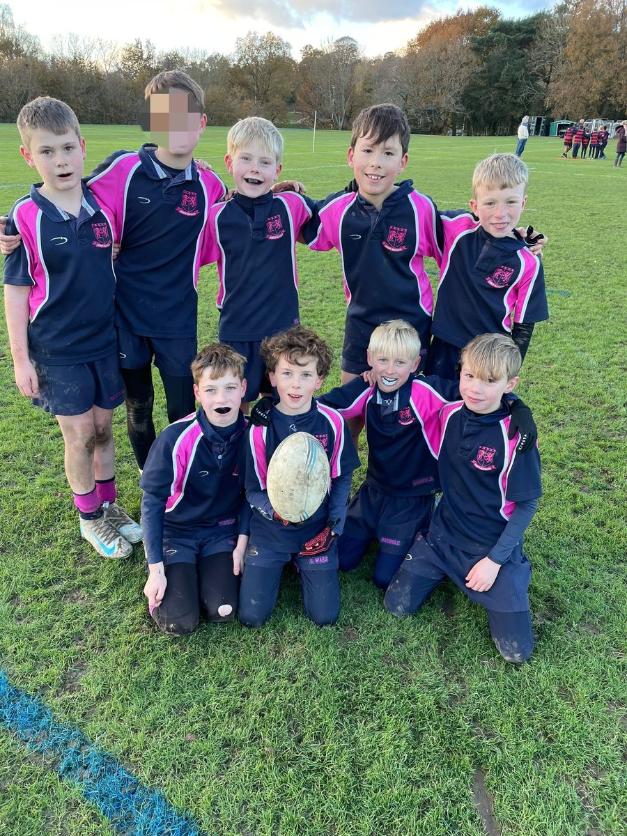 HWD_Sport's tweet photo. The weather might be icy but our Rugby teams have been on fire! 🔥

Fixtures kicked off this week for all year groups U8-U13 🏉

Thank you @HawthornsSport for some good matches to start the season! 🥳

#HazelwoodSchool #HazelwoodSport #HazelwoodRugby   @hazelwoodoxted https://t.co/G4gvUrdUDb