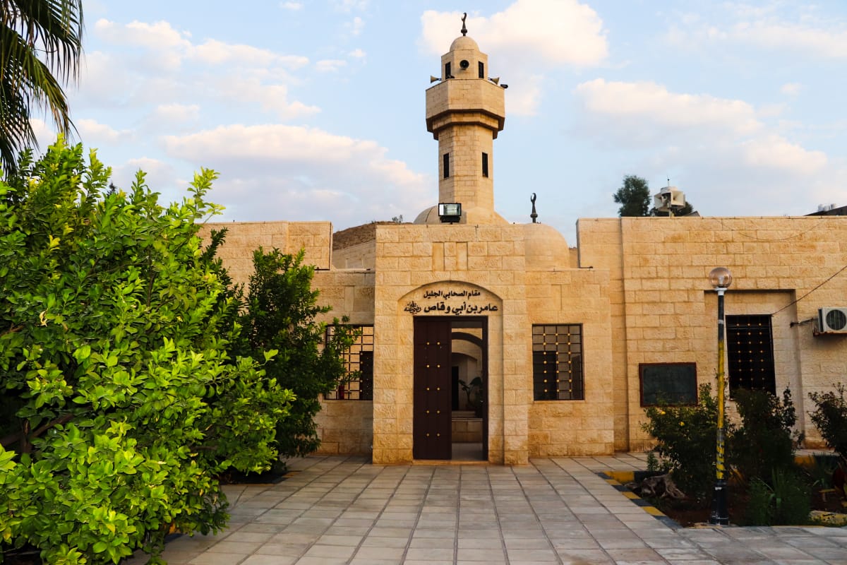 NooriAlQadiri's tweet photo. The Glorious Companion of the Beloved Prophet ﷺ, Sayyiduna Amir bin Abi Waqqas (RadiyAllahu Anhu), was the 11th fortunate person who embraced Islam. His blessed mausoleum is located in the town of Waqqas, Al-Aghwar Al-Shamalia, Irbid, Jordan. https://t.co/OrIsrn2SA6