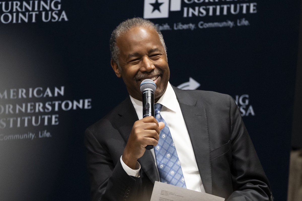 maggiefuchs9's tweet photo. ✨What an inspiring night with the @TPUSA chapter at the University of Kentucky with @RealBenCarson 🩺

Thank you to everyone who joined our @tpusastudents in making this event a success !! 🙌 https://t.co/tOfAW4BDyc