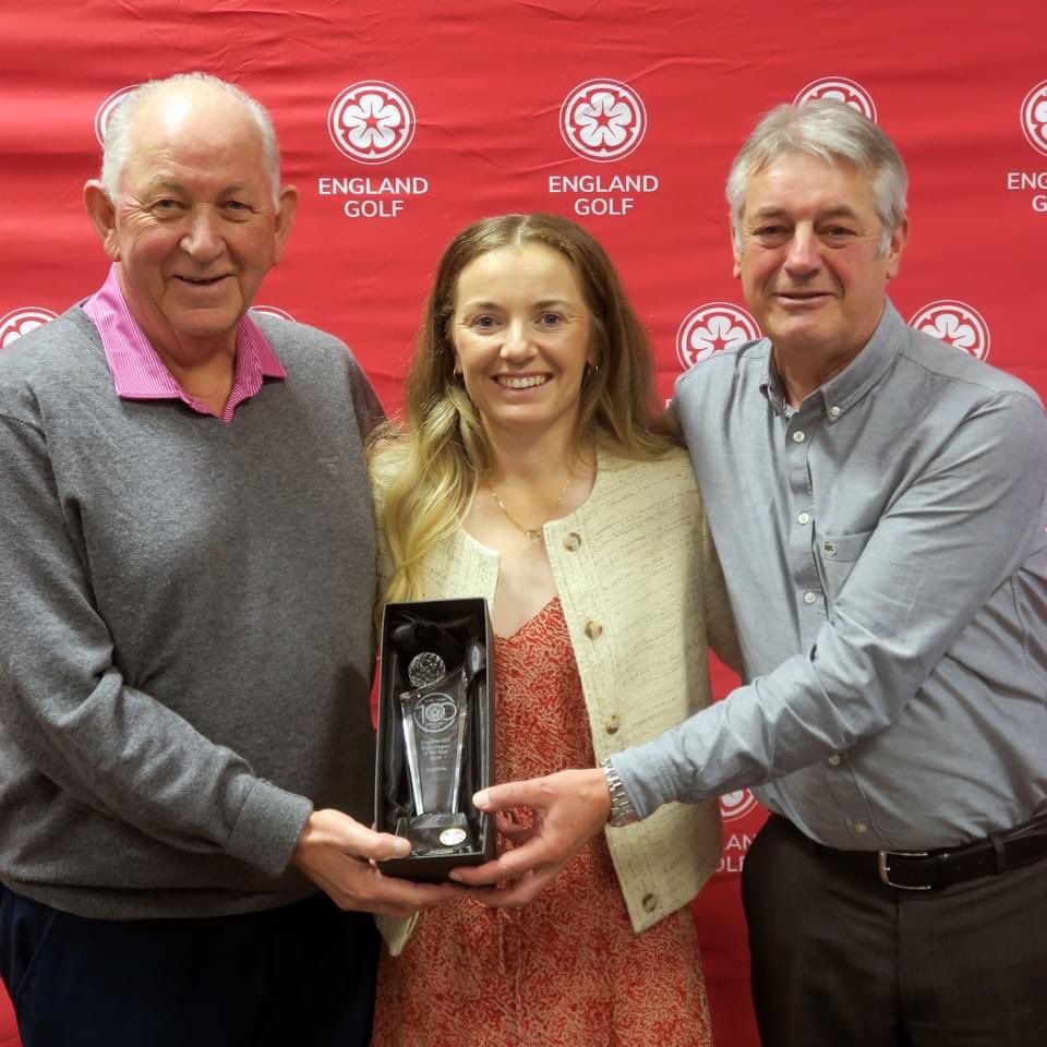 Robbo <a href="/StevenRobbo45/">Steven Robinson</a> and myself were delighted to receive the <a href="/EnglandGolf/">England Golf</a> Performance award for Yorkshire-Boys Region of the Year from <a href="/brontemaylaw/">Bronte Law</a> on behalf of the squad. Thanks to all for a fantastic year 👊 <a href="/YUGCUK/">Yorkshire Golf</a>