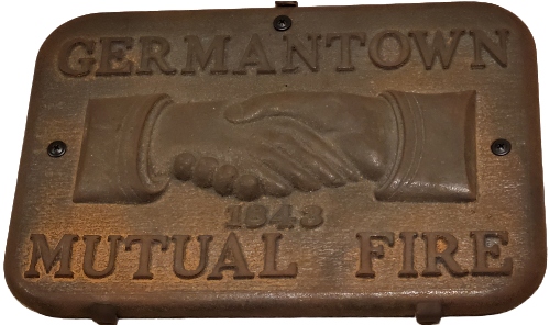 Did you know that the museum contains a large collection of fire marks? You can see some of our collection and learn more about fire marks online at firemanshallmuseum.org/fire-marks/