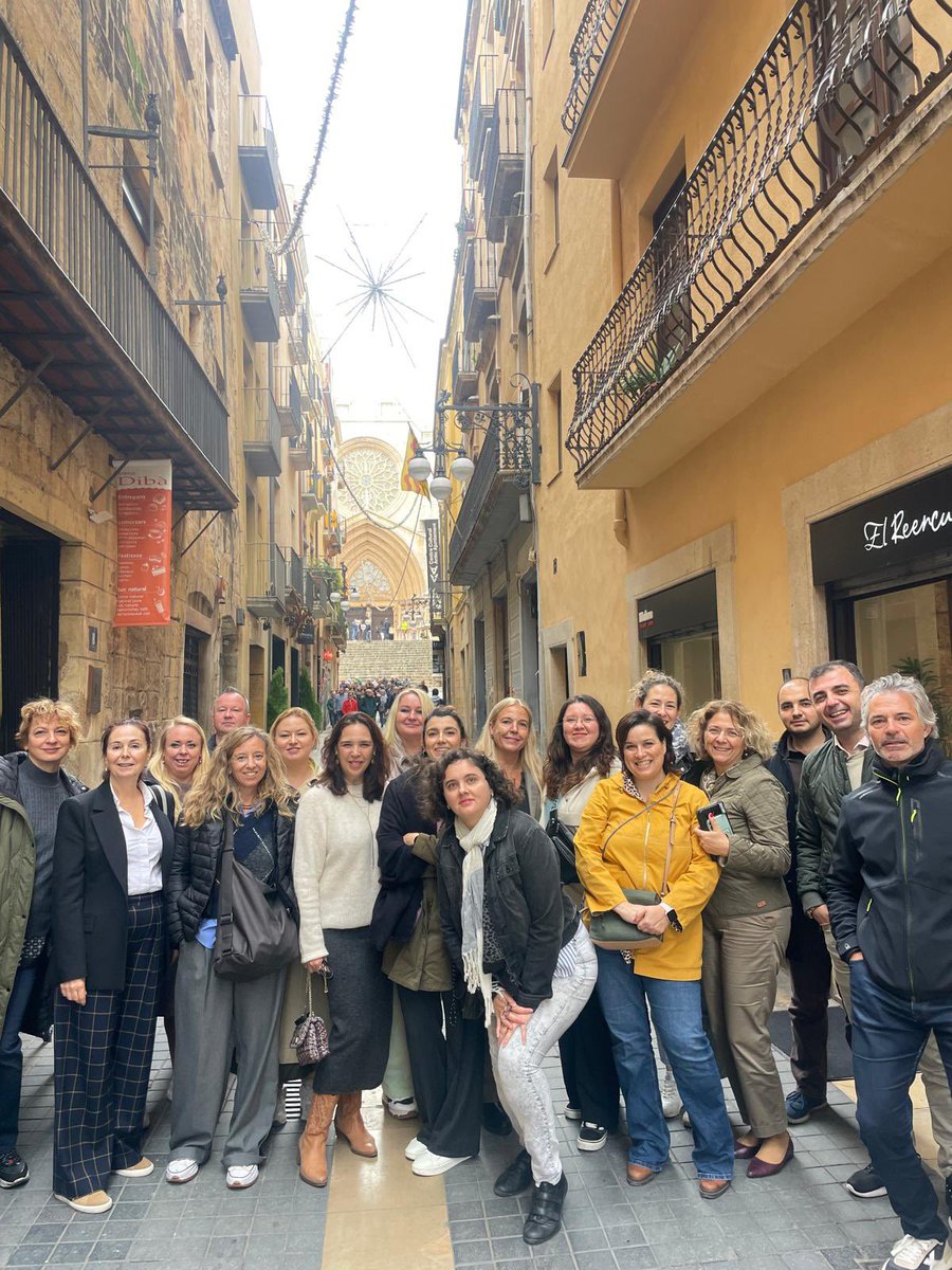 isil_aksan's tweet photo. almost the end of a project marathon 🤓
#yes4elearning #erasmusplus project #ltta #tpm #learningteachingtrainingactivity #tarragona @gtuedutr @gtubiotech @m.ginesar @pinarmutluu_ https://t.co/HtyoJBGMAW
