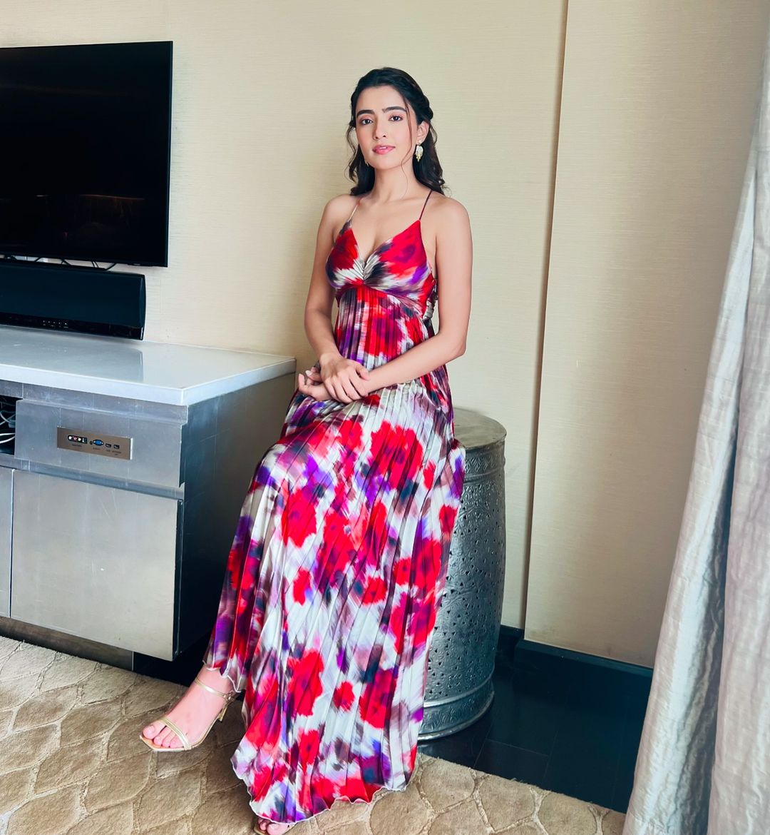 Gc7gTcQW8AAixKj?format=jpg&name=medium