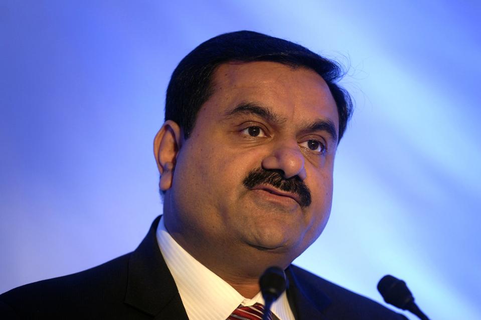 masairutoPhd's tweet photo. Trump government saves Kenya from corrupt Adani group. It's interesting how the government fails to hear the pleas of the people it serves who have refused Adani deals since, but would rather steer up something because US has decided to arrest Adani.
#AdaniGroup
#TrendingNow https://t.co/yP1OcCRf5F