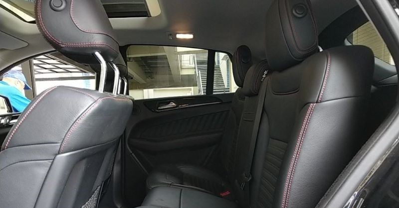 CarBizzKenya's tweet photo. Ultimate Adventure: 2018 Land Cruiser Prado Diesel with Leather Seats &amp; Sunroof, 7 seater, Good Mileage KES 6.85m
Duties &amp; Taxes all inclusive. Landed &amp; Cleared Mombasa
ONLY AVAILABLE FOR IMPORT. BOOK YOURS NOW!

#LandCruiserPrado #DieselPower #2020SUV #KenyaCars #AdventureReady