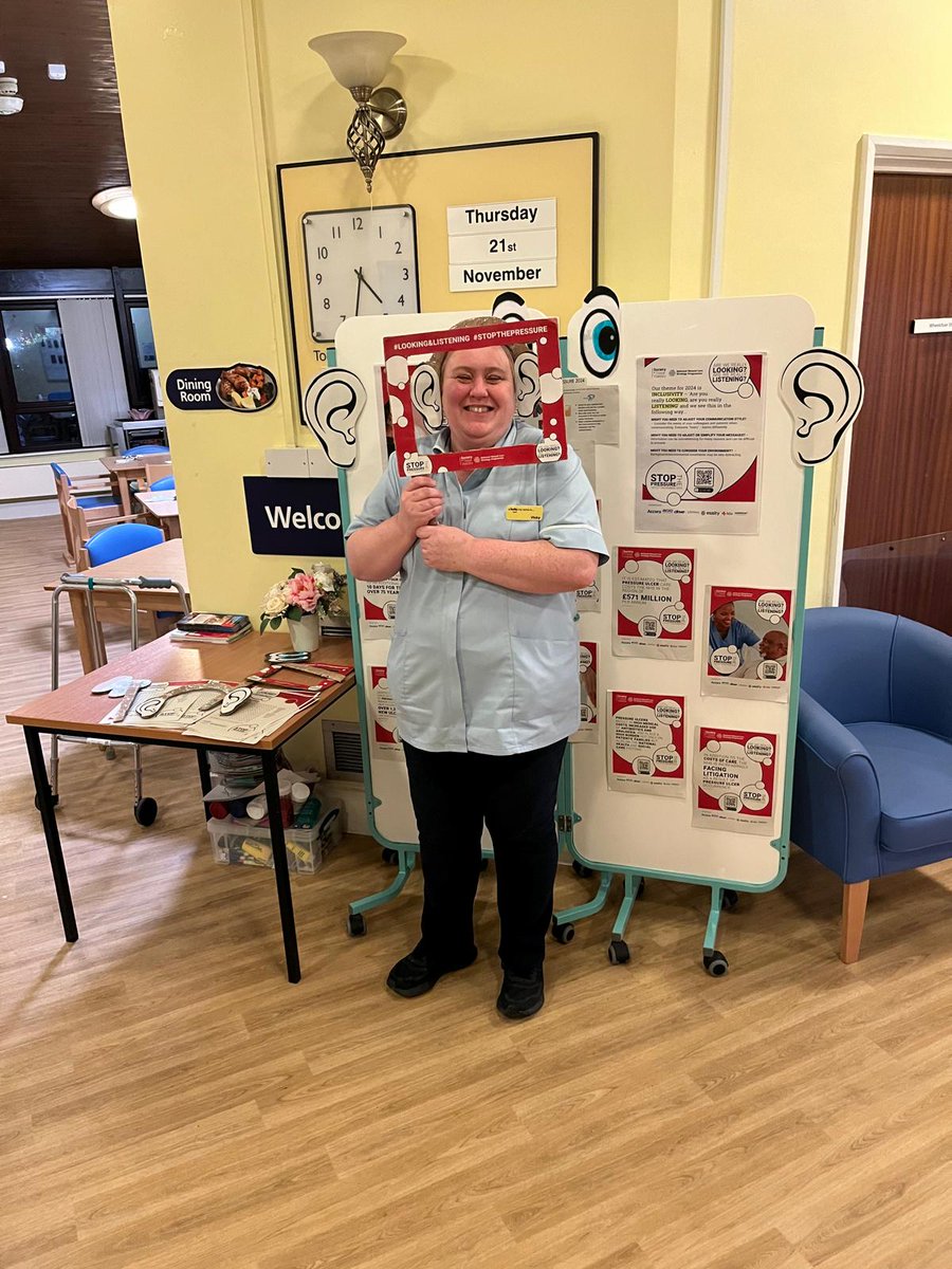 AMThompson19's tweet photo. Highlighting this years theme for Tissue viability and STOP the Pressure at Butler Green 
Are you looking and listening? @OldhamCO_NHS @JacobSc46299878 https://t.co/3kGItcOlLQ