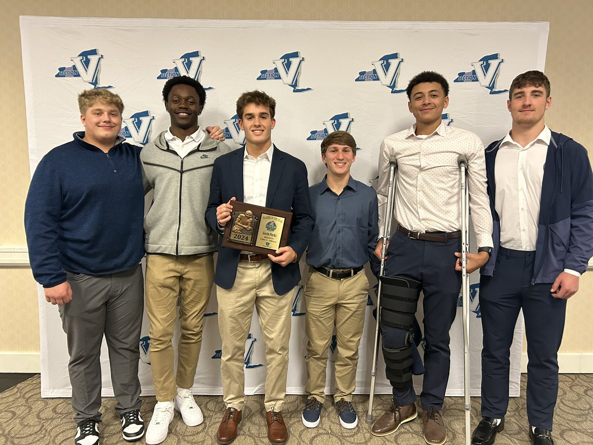 Brighton Bruins Football (@brighton_fb) on Twitter photo Congratulations to all the players, coaches, and teams honored at today’s @secvfootball Champions Luncheon. Special shout out to <a href="/GavinParks2025/">Gavin Parks</a> for being named the Class A Offensive Player of the Year!
Good luck to all the teams in the State Tournament!
#Team90 #ThePack #bwyfa Congratulations to all the players, coaches, and teams honored at today’s @secvfootball Champions Luncheon. Special shout out to <a href="/GavinParks2025/">Gavin Parks</a> for being named the Class A Offensive Player of the Year!
Good luck to all the teams in the State Tournament!
#Team90 #ThePack #bwyfa