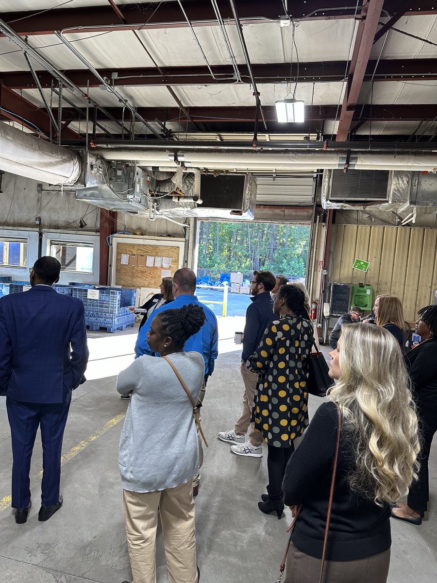 VictoriaDBaylor's tweet photo. Kudos Goodwill Southeast for a successful Friendversary. Thank you so much for the invite to hear more about your programs and take a behind the scenes look at your facilities.  Congrats to all of the amazing work you do. https://t.co/g3WR2MLrvn
