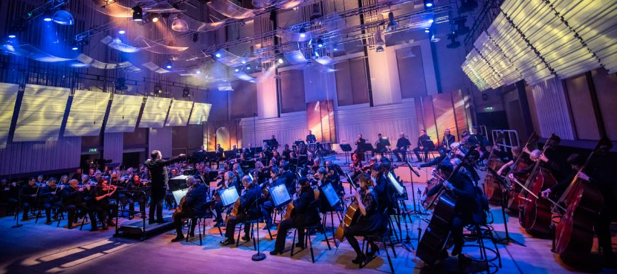 The BBC Philharmonic will perform "Lady Luctopus" from Psychonauts 2 this Saturday online. Tune in and listen to <a href="/PeterNMcConnell/">Peter McConnell</a>'s wonderful casino-caper composition as well as other great video game music!

HERE on Saturday: bbc.co.uk/programmes/m00…