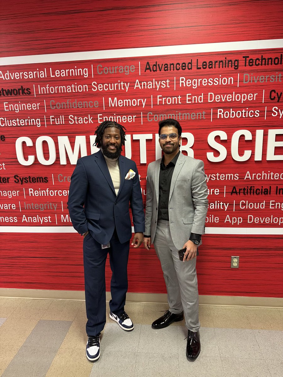 My first very graduate student successfully defended his Master’s thesis this morning. It’s only been 1.5 years but the ASHES Lab is making headway!

#AcademicTwitter #masters #defense