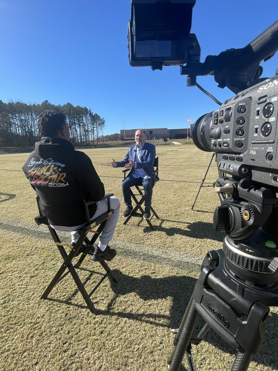 JTBahakelSports's tweet photo. Big thanks to @JerelXB4 for taking time to talk with me today.  Jerel will be playing for the NC squad at the @ShrineBowlNCSC on December 21.  This interview will be a part of our pre-game show. @BahakelSports @ForestHillsFBNC Also he is headed to @PackFootball next year. https://t.co/8vyqFYxf3G