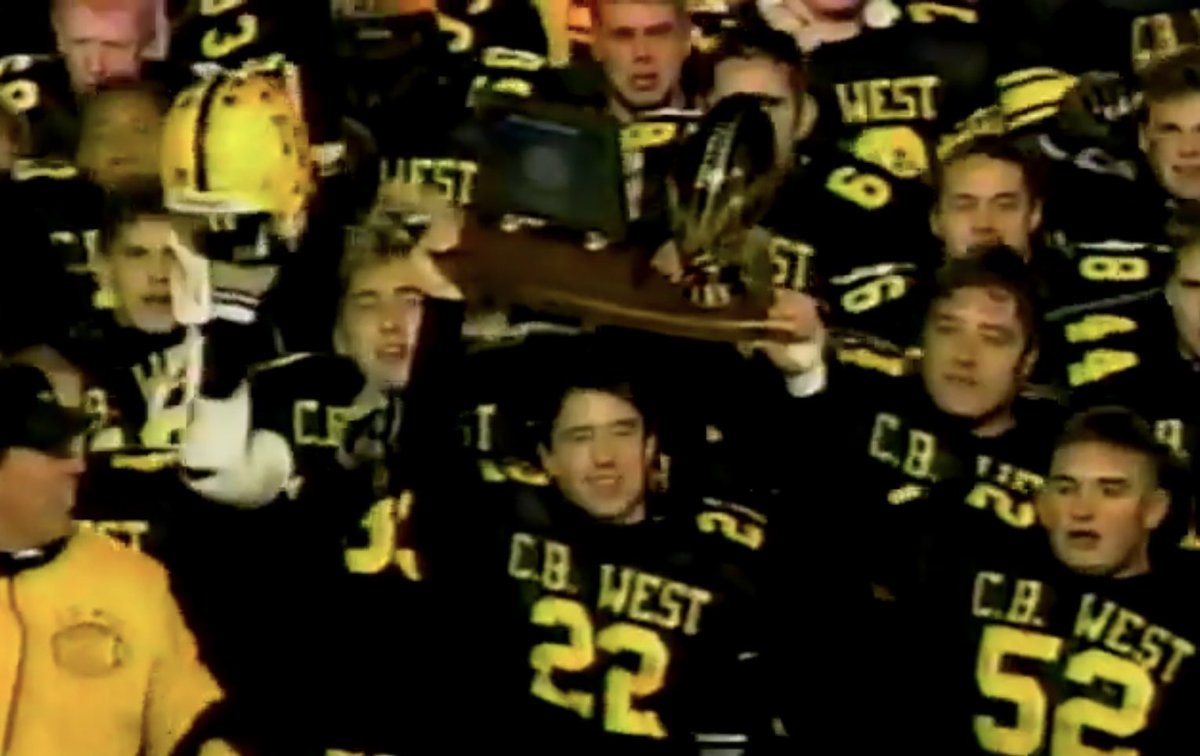 BigHossMan24's tweet image. 12-6-1997
Mansion Park Stadium Altoona
PIAA 4A Championship Game .
Central Bucks West defeats Upper St Claire 44-20 claiming their first of 3 straight PIAA Titles. The final Championship Game in Altoona home to the Championships from 1993-97. In 1998 the Games moved to Hershey