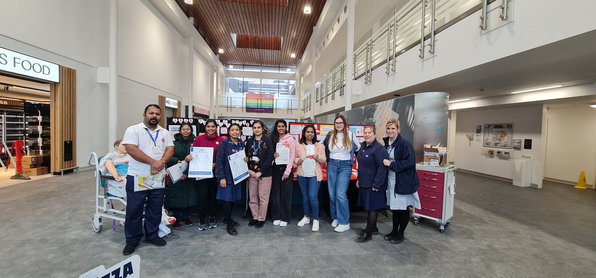 #StopThePressure it's been busy and a successful day raising awareness  of pressure ulceration, we focused  our day on prevention of device related pressure ulceration today.  Visits from students, staff, visitors, and MDT from accross our trust 😀