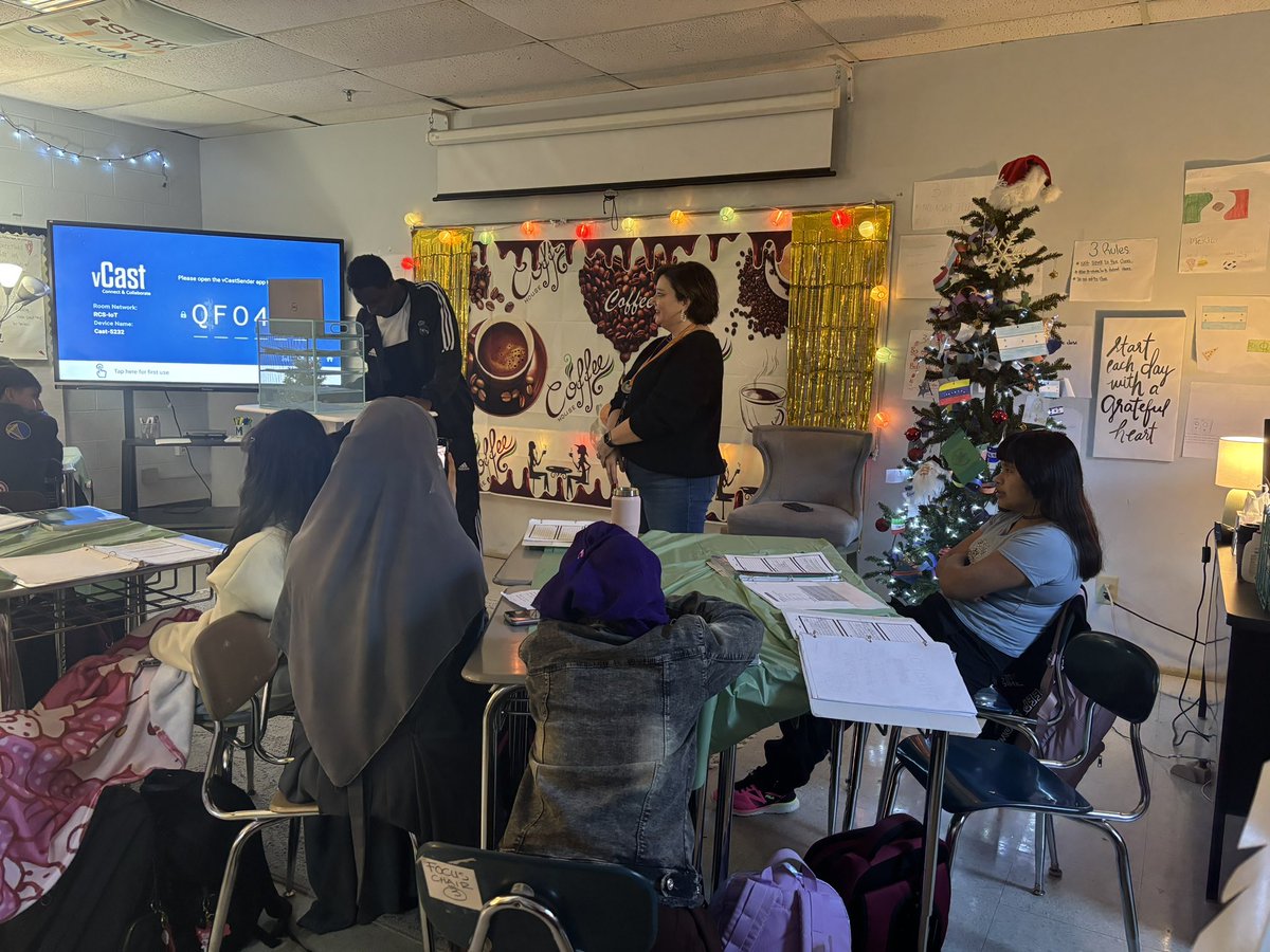 I enjoyed hearing students read their poetry in Mrs Wilhoite’s Newcomer Language Lounge today ☕️ 🫰🏼<a href="/LHSintheNews/">LaVergne High School</a>