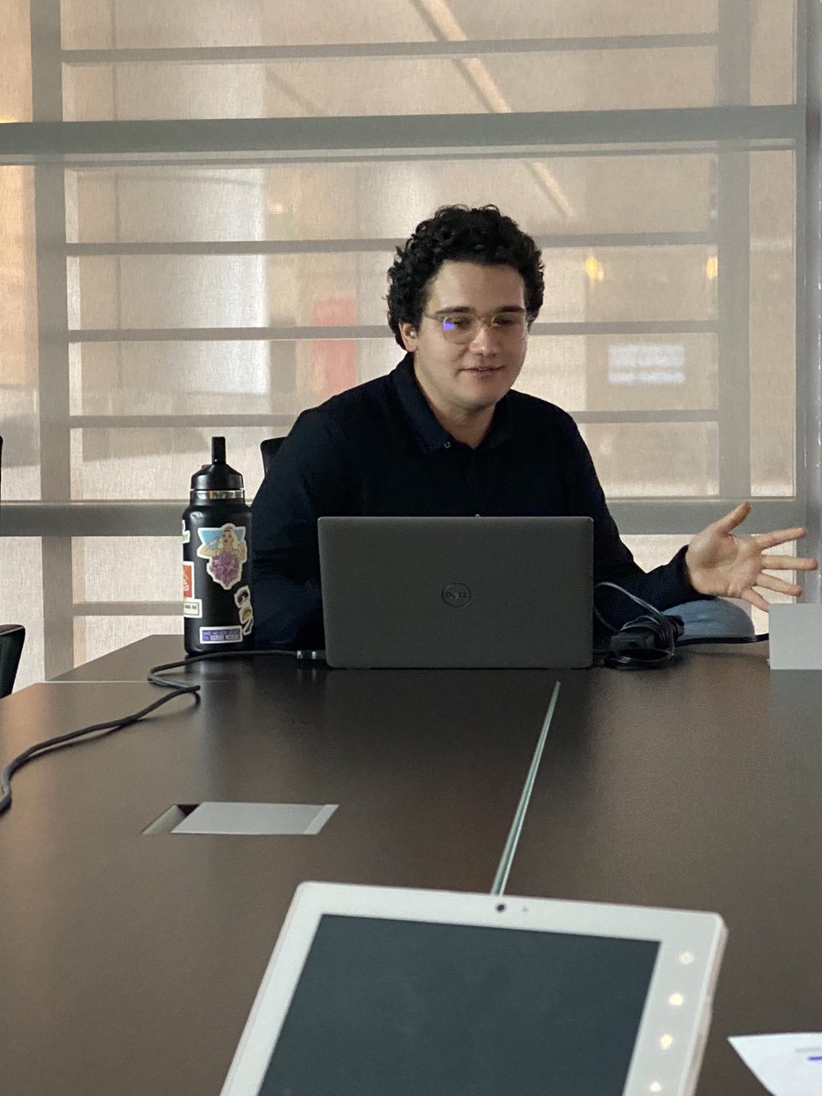 MarbanLab's tweet photo. Stimulating #labmeeting today by postdoc Jonah Zarrow on #tRNA based new drugs. Continuing the promise of the #EV-based CREDO #ncRNA development paradigm. https://t.co/YCZ0amlxq9