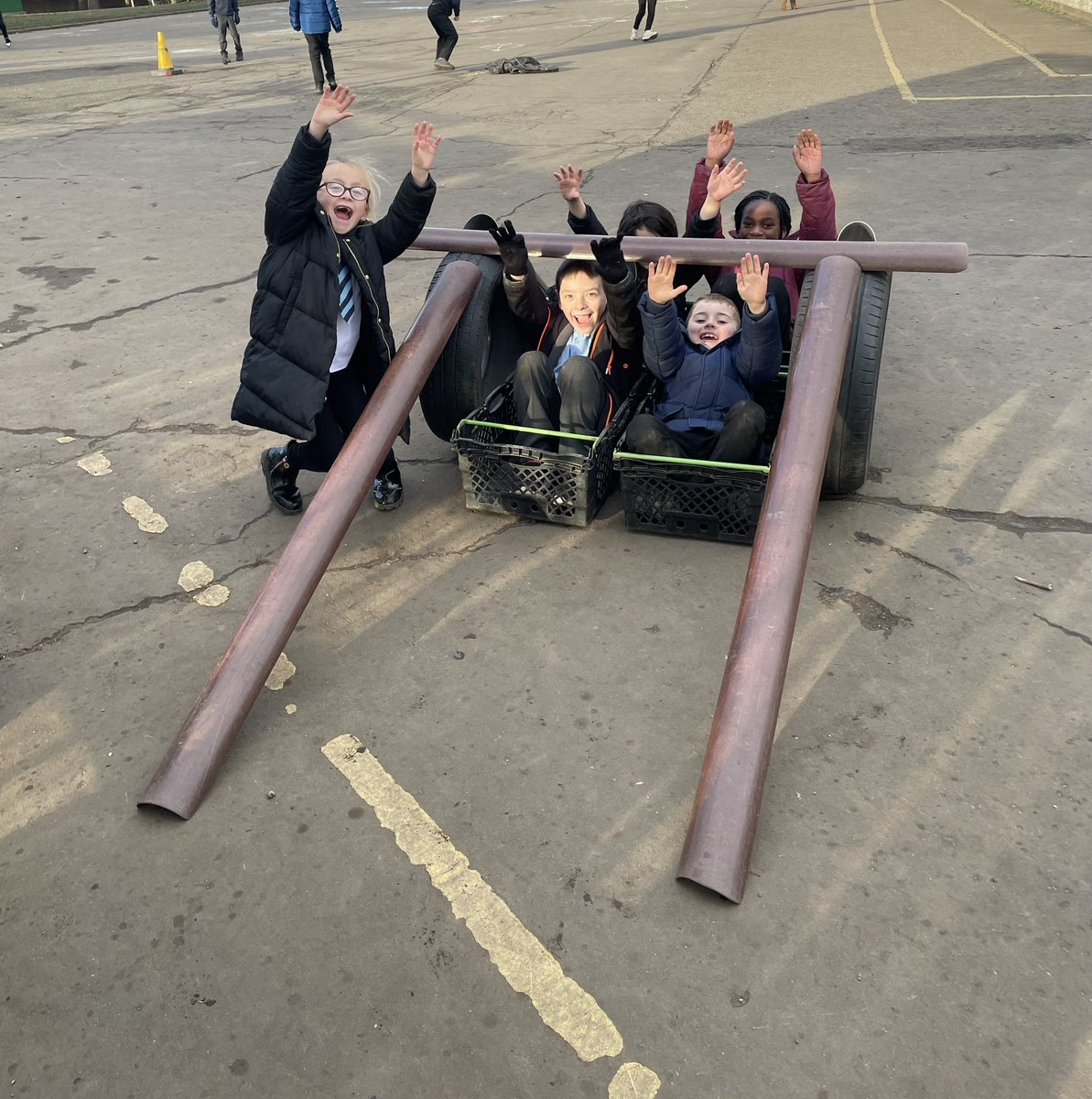 LauriestonP4's tweet photo. Today, we used our problem solving skills to create some fantastic loose part designs. https://t.co/eLB9i45TYY