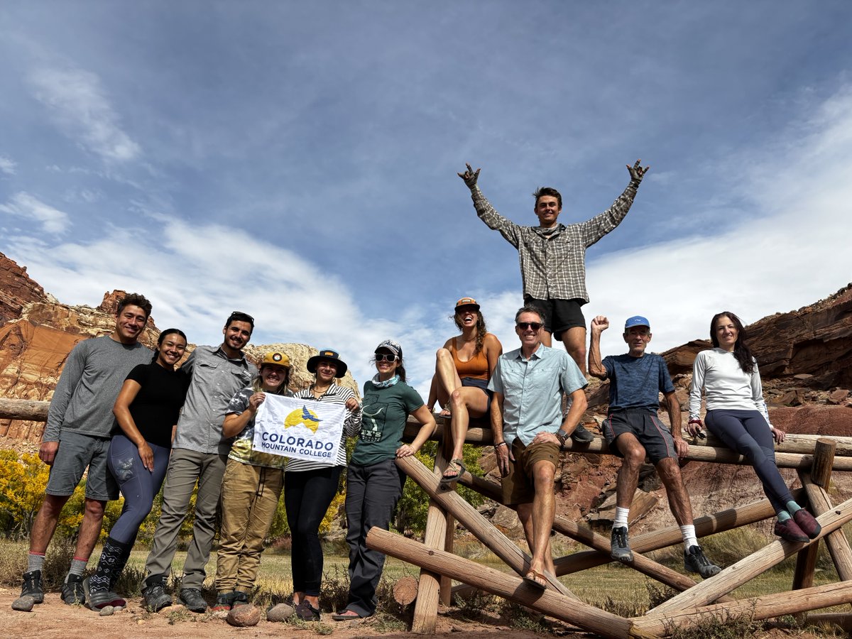 ColoMtnCollege's tweet image. Throwback to one month ago when CMC students were rappelling through Utah’s slot canyons! From Zion, Capital Reef to Arches National Parks, they gained invaluable skills and memories that will last a lifetime. #ColoradoMountainCollege #OutdoorEd #Canyoneering #TBT