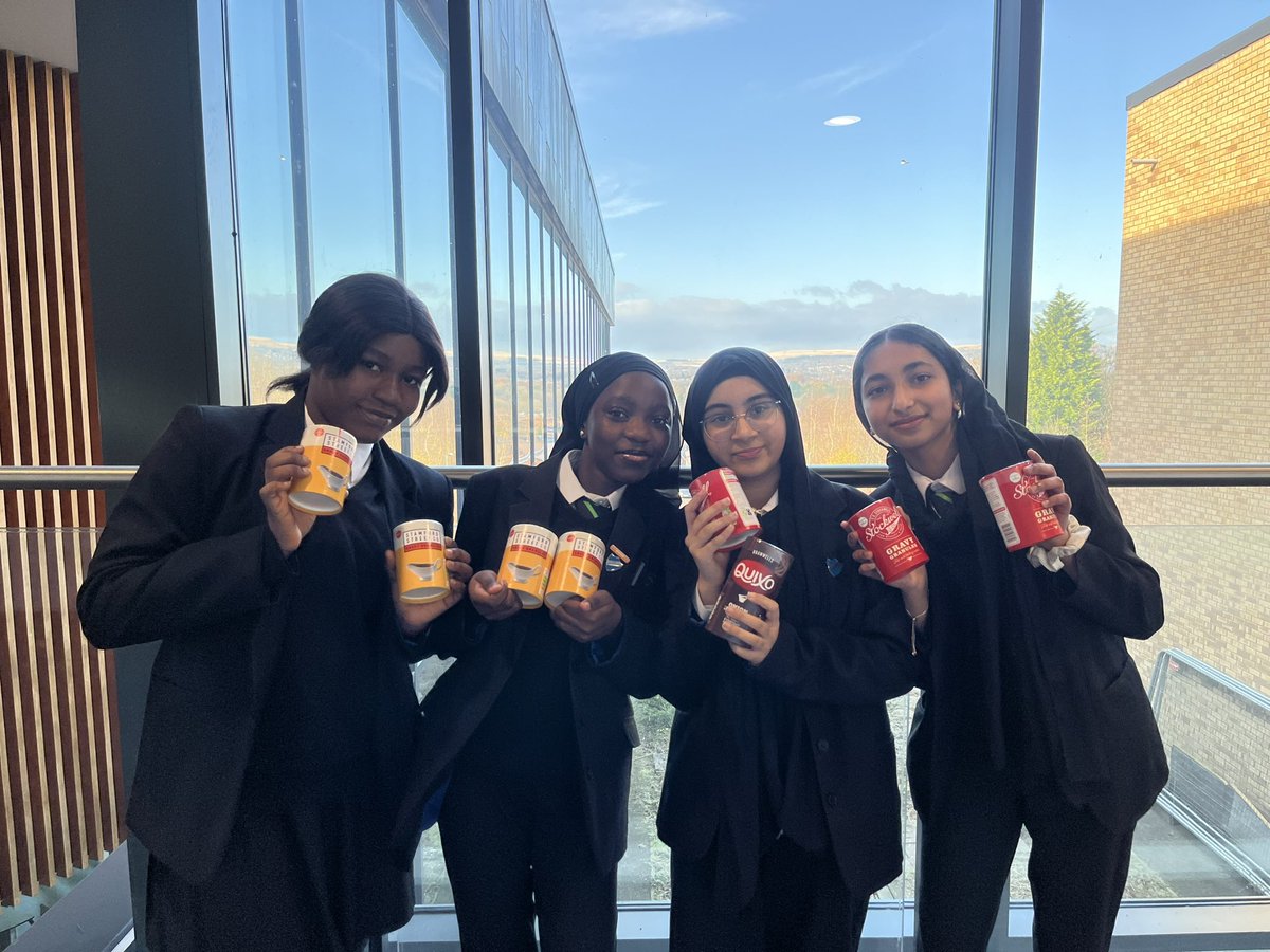 WE NEED YOUR HELP! 

We have until Tuesday 3rd December to collect 1000 tubs of gravy for <a href="/UrbanOutreachUK/">Urban Outreach</a> … we can do this BSCA! 

Get your gravy this long weekend and hand it into either the Grub Tub (Primary) or your form tutors (Secondary). 

#WEAREBSCA #CARE