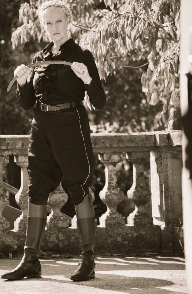 Die SM Lounge freut sich #Mistress #Dieve bei uns in der #smlounge in #Zürich #Regensdorf  zu begrüssen! Vom 24. Bis 27/28.11.2024! 

Kommt raus aus euren #Versteck um eine #Audienz  zu sichern!!

<a href="/MistressDieve/">Mistress Dieve</a> 
<a href="/SM_LoungeZH/">SM_Lounge</a> 
@Queen_Lara_