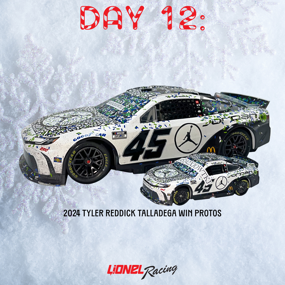 Lionel_Racing's tweet photo. To be entered in today's giveaway: Like, follow and answer the question below. Winner will be picked Monday!

What is your favorite Christmas tradition? https://t.co/Pj4S2qxWjL